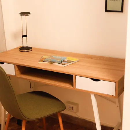 Chez Regina, Feel At Home! * 梅斯特雷